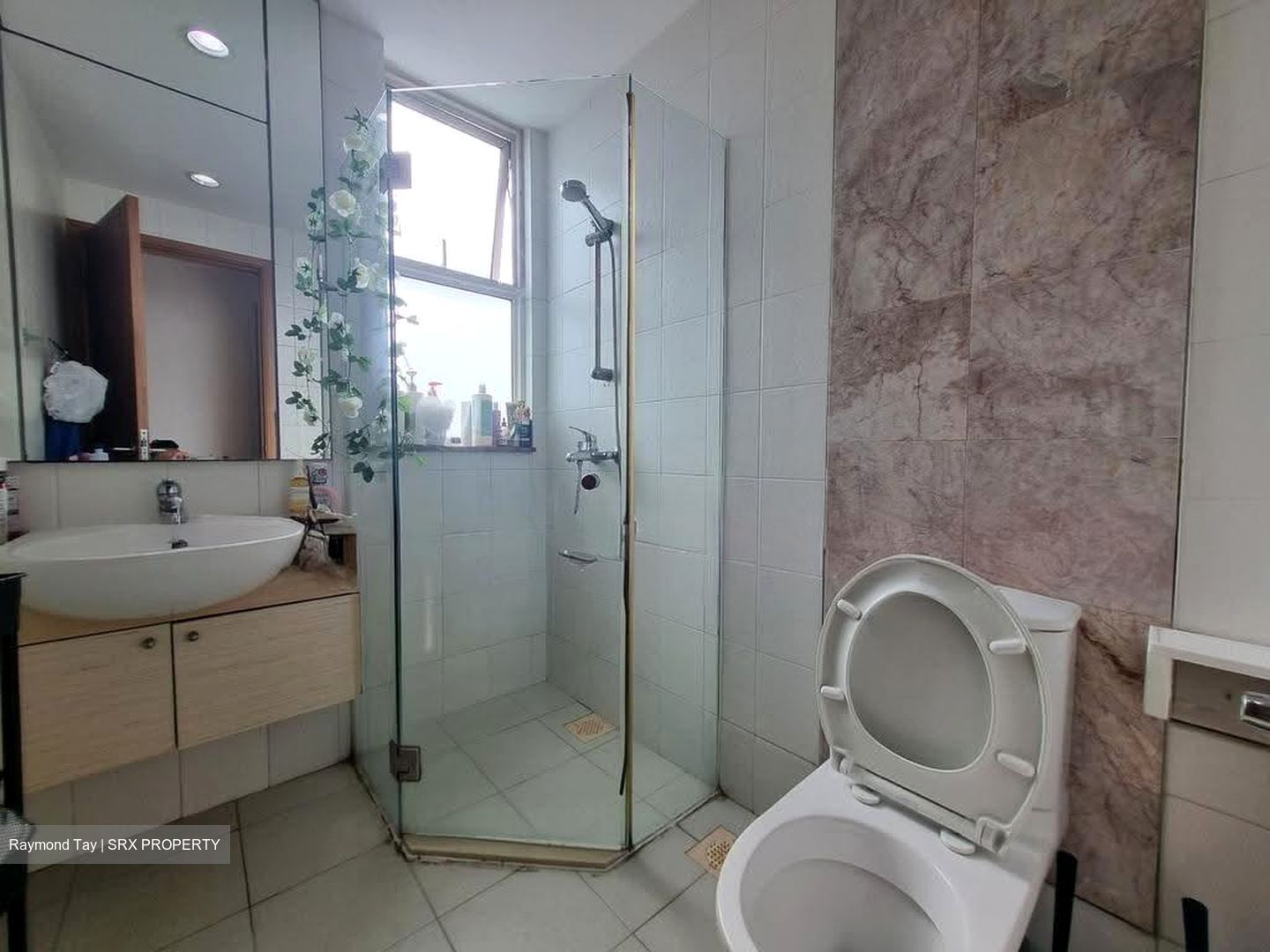 SunGlade (D19), Condominium #637491371